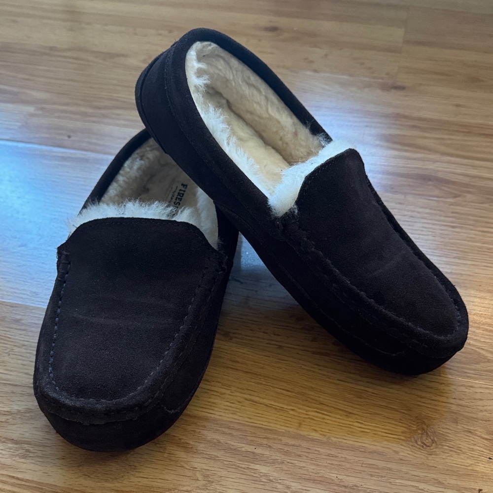 Fireside by Dearfoam Loafers ✨ size 10.5 (EU 42)